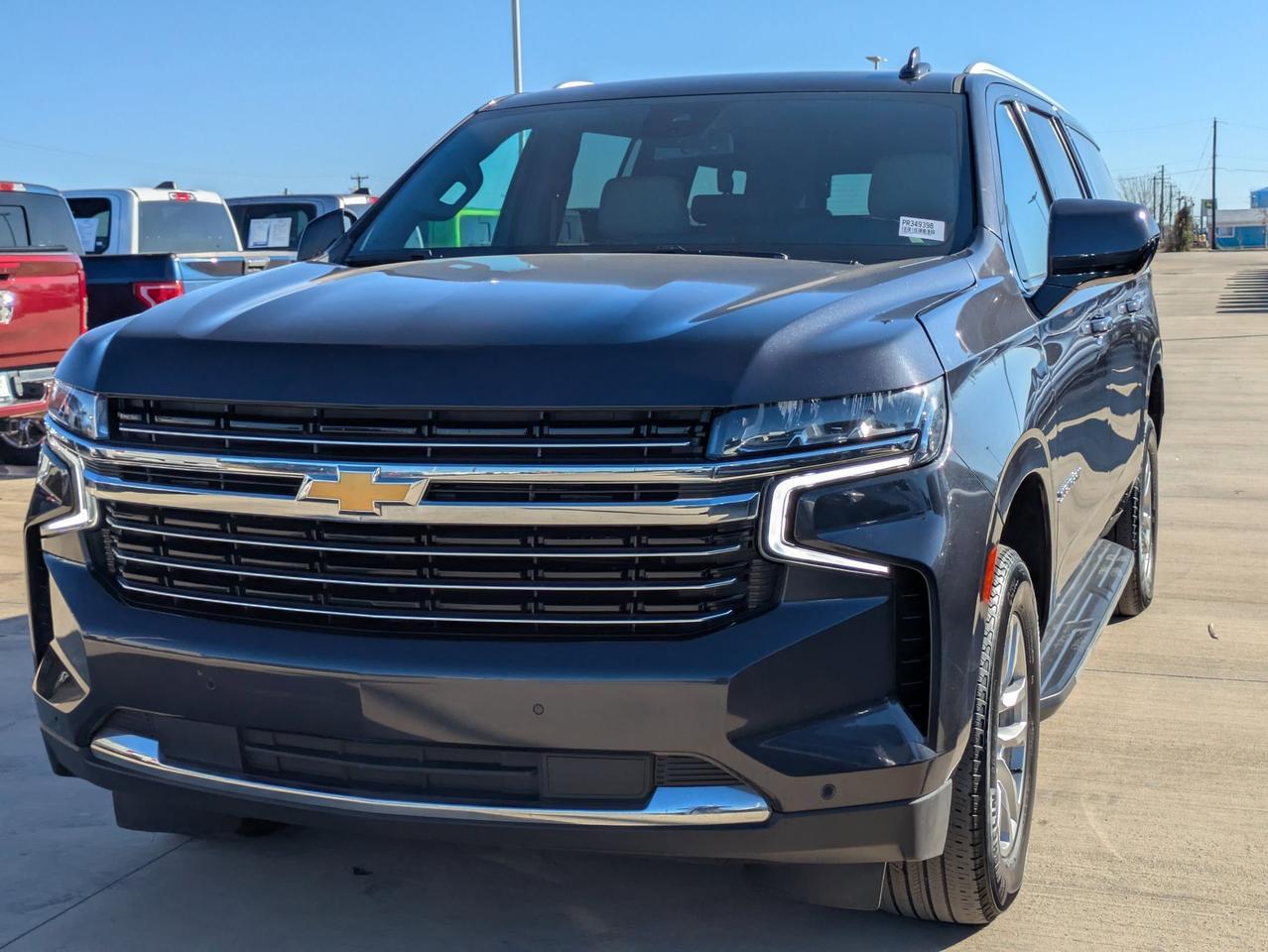 2023 Chevrolet Suburban LT Castroville TX