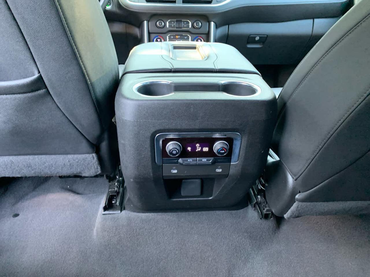 2023 Chevrolet Suburban LT Dartmouth MA