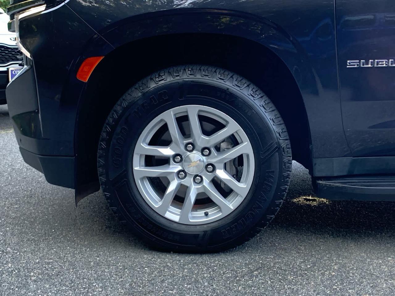 2023 Chevrolet Suburban LT Dartmouth MA