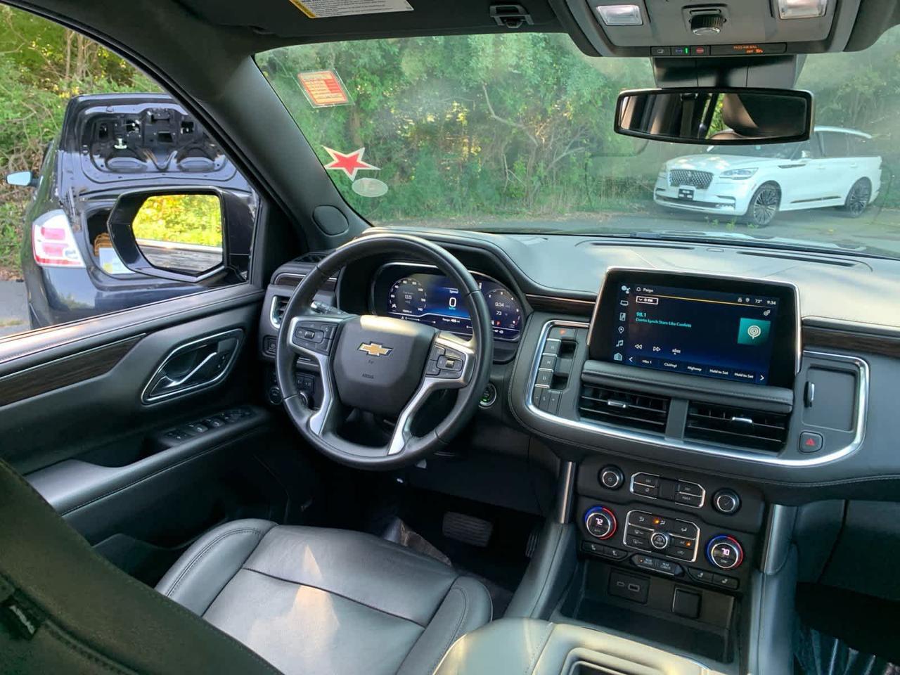 2023 Chevrolet Suburban LT Dartmouth MA