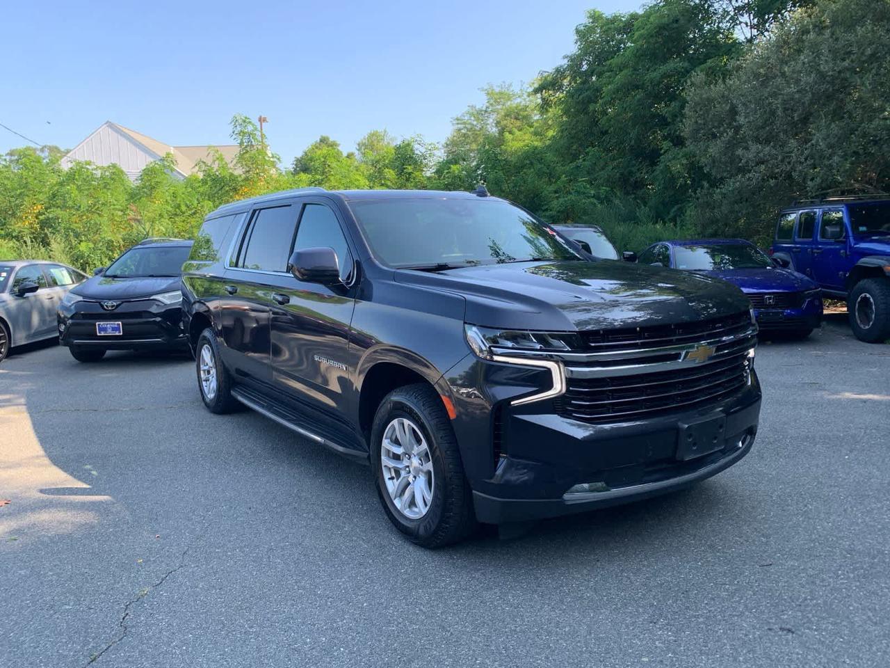 2023 Chevrolet Suburban LT Dartmouth MA
