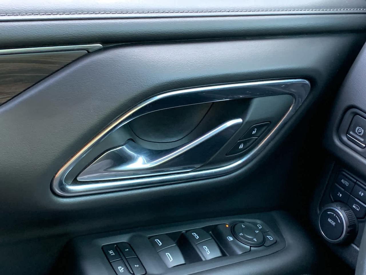 2023 Chevrolet Suburban LT Dartmouth MA