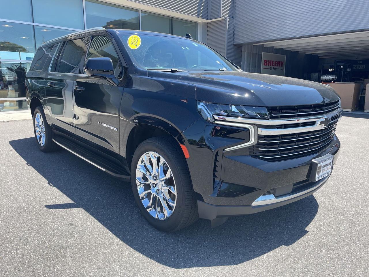 2023 Chevrolet Suburban LT