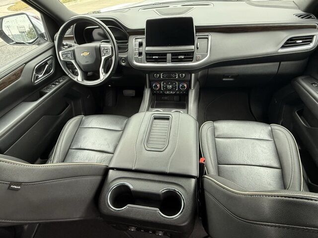 2023 Chevrolet Suburban Premier Kerrville TX