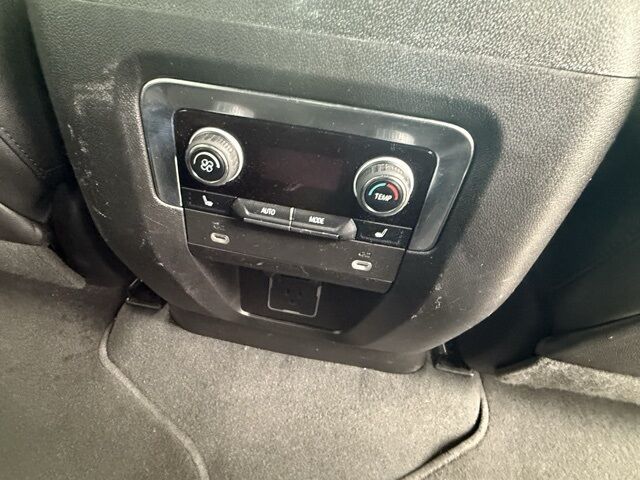 2023 Chevrolet Suburban Premier Kerrville TX