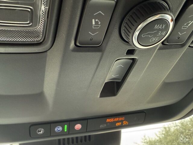 2023 Chevrolet Suburban Premier Kerrville TX