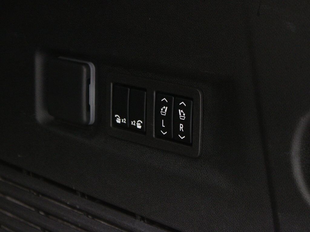 2023 Chevrolet Suburban Premier 4WD 7 Passenger Fond du Lac WI