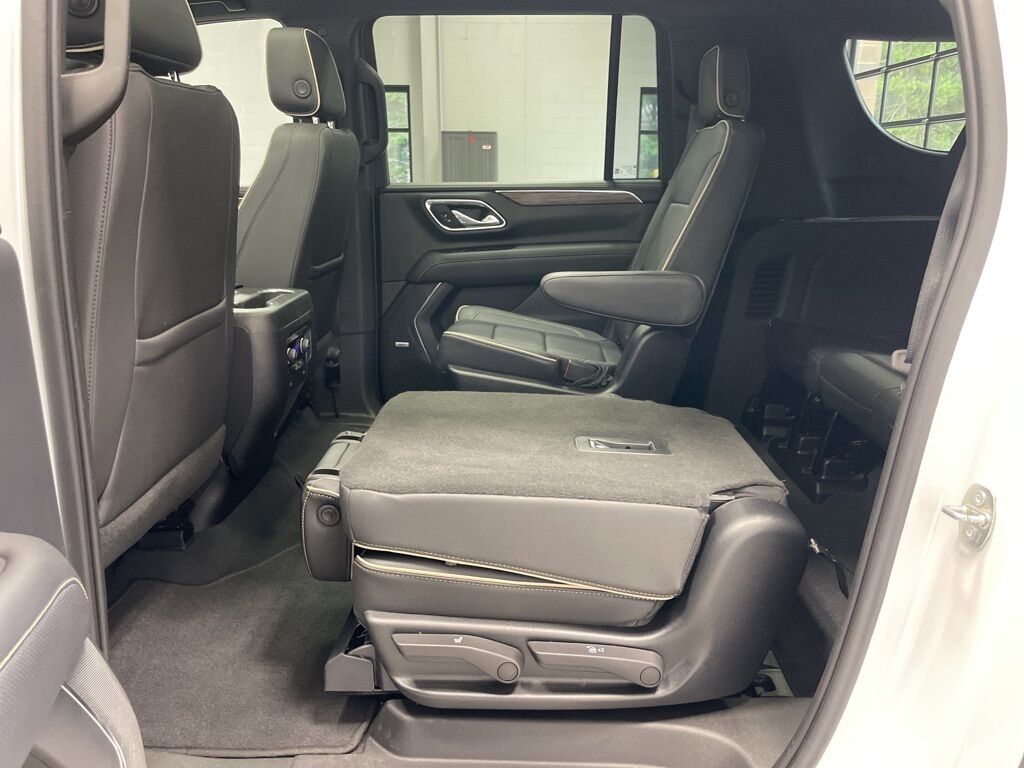 2023 Chevrolet Suburban Premier 4WD 7 Passenger Minocqua WI