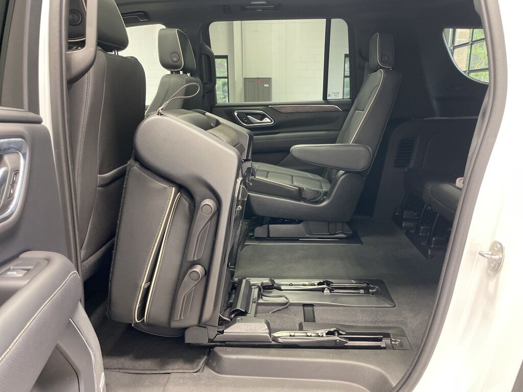 2023 Chevrolet Suburban Premier 4WD 7 Passenger Minocqua WI