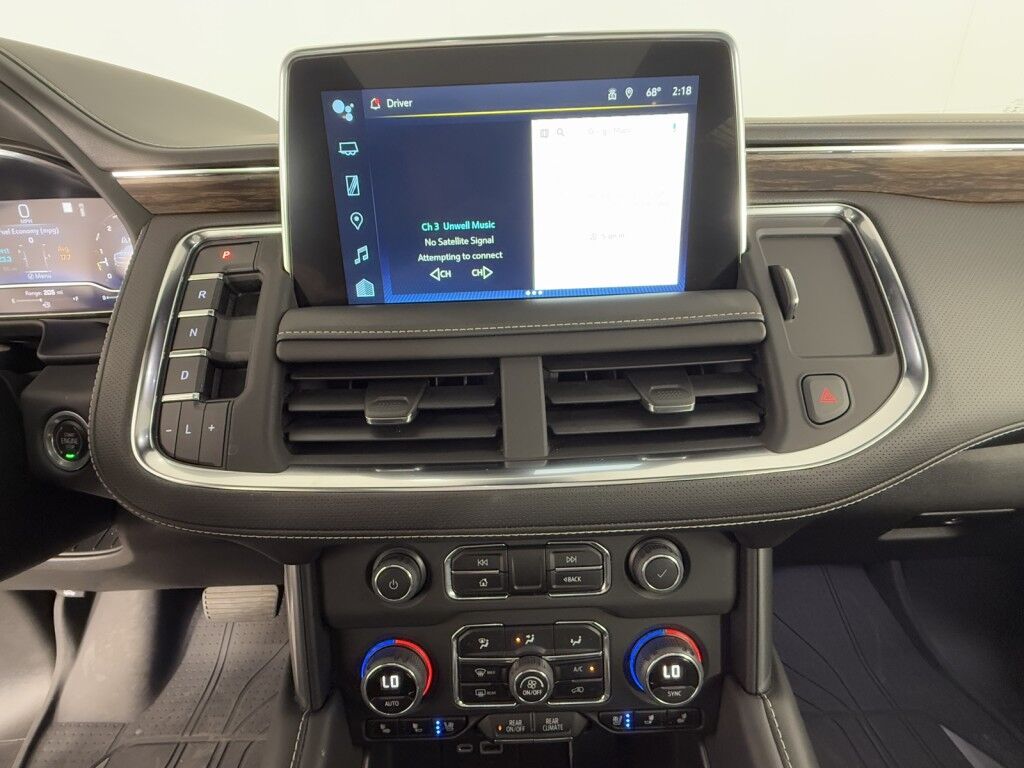 2023 Chevrolet Suburban Premier 4x4 w/Panoramic Sunroof Maumee OH