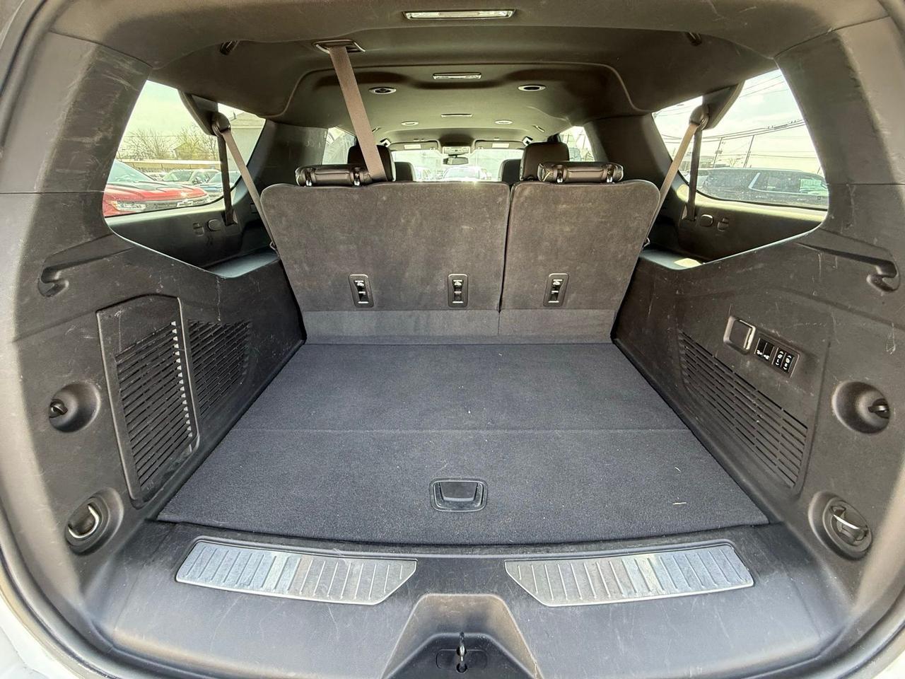 2023 Chevrolet Suburban Premier Crestwood KY