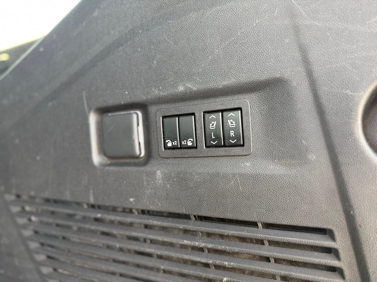 2023 Chevrolet Suburban Premier Crestwood KY