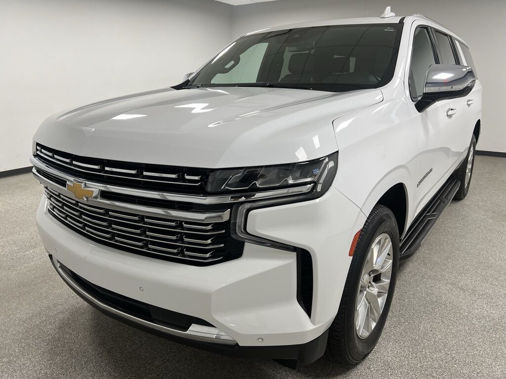 2023 Chevrolet Suburban Premier Loveland CO