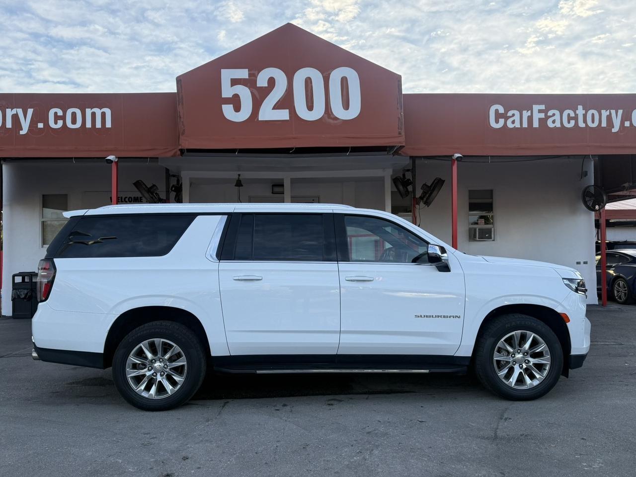 2023 Chevrolet Suburban Premier Hollywood FL