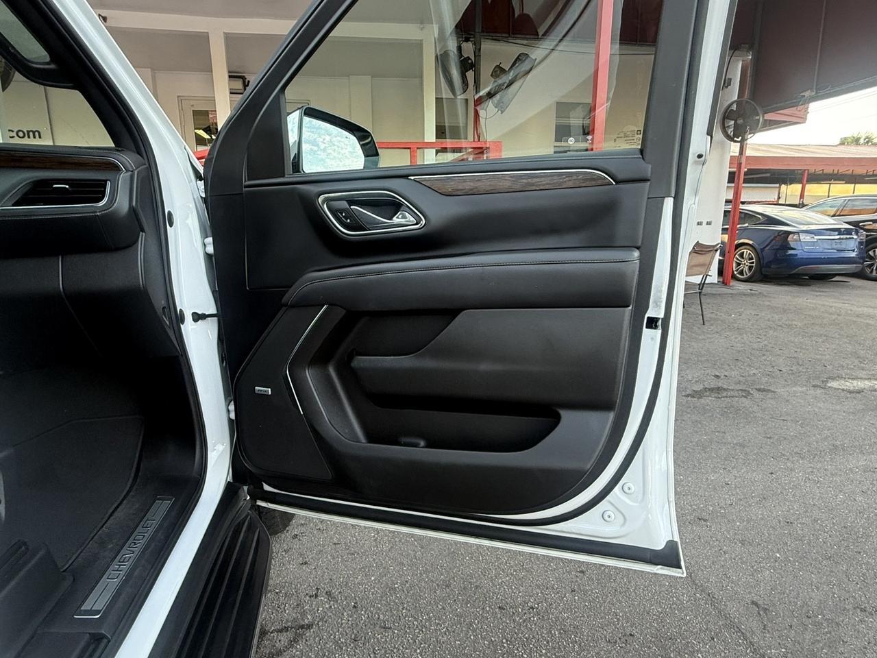 2023 Chevrolet Suburban Premier Hollywood FL