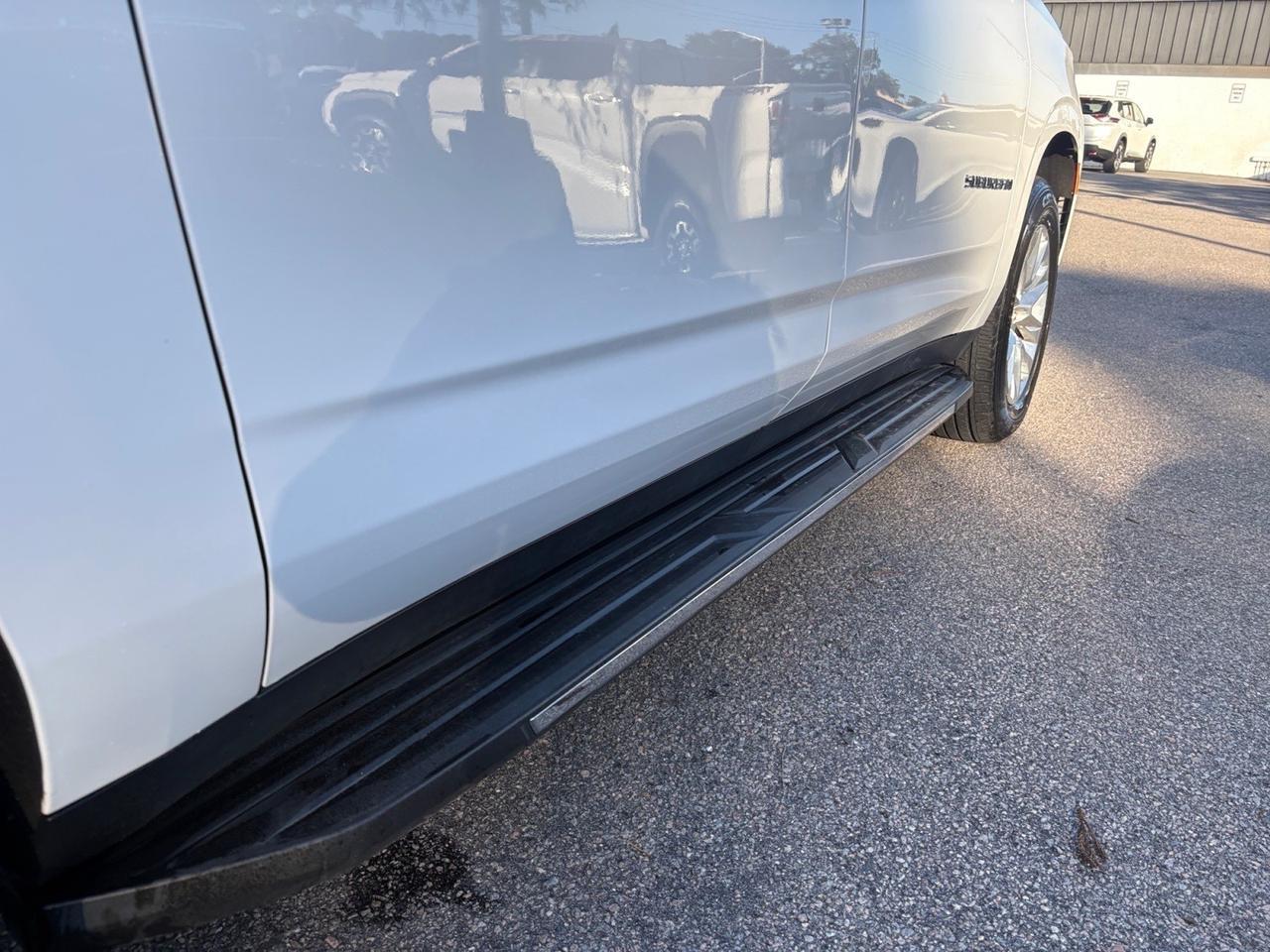 2023 Chevrolet Suburban Premier, LANE KEEP ASSIST, FORWARD COLLISION ALERT, BLIND SPOT MONITORING, POWER LIFTGATE, POWER 3RD ROW SEATS, CAPTAINS CHAIRS, RUNNING BOARDS, APPLE CARPLAY/ANDROID AUTO, HEATED & COOLING SEATS, ONE OWNER, CLEAN CARFAX, THIS SUBURBAN IS READY TO RI Virginia Beach VA