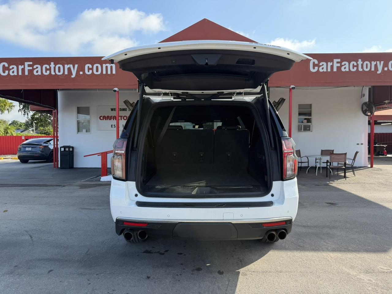 2023 Chevrolet Suburban Premier Hollywood FL