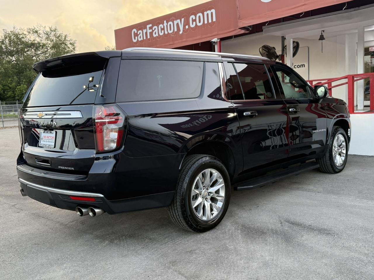 2023 Chevrolet Suburban Premier Hollywood FL