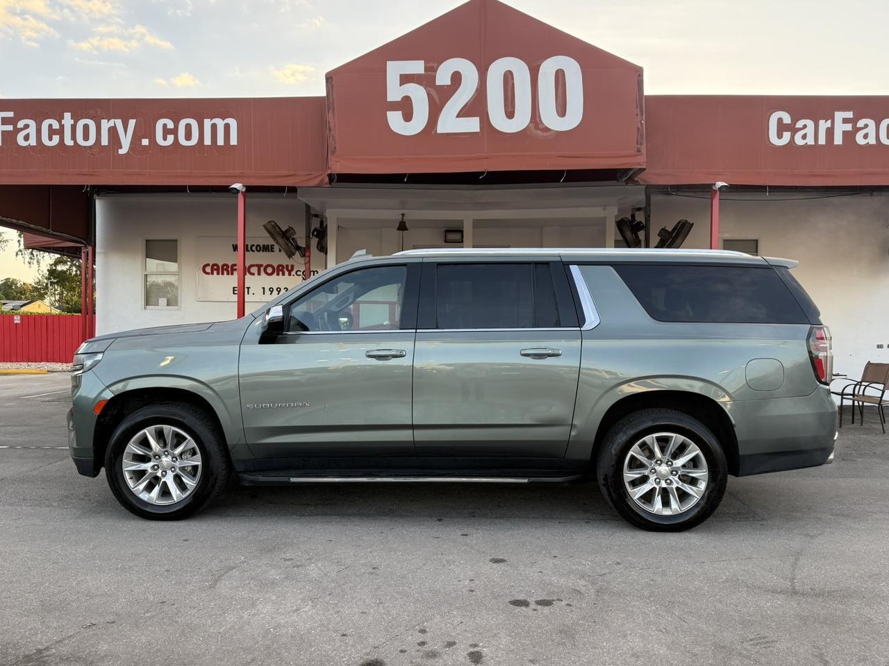 2023 Chevrolet Suburban Premier