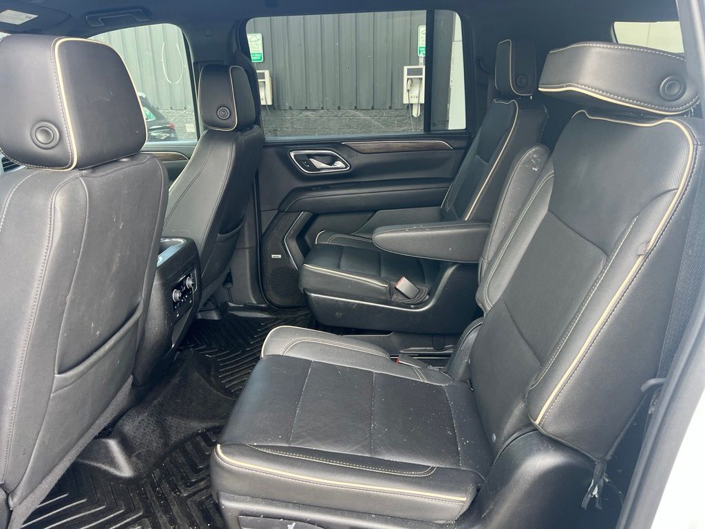2023 Chevrolet Suburban Premier Milwaukie OR