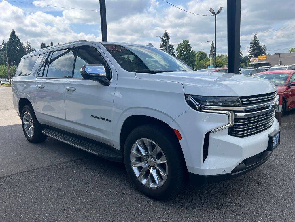 2023 Chevrolet Suburban Premier