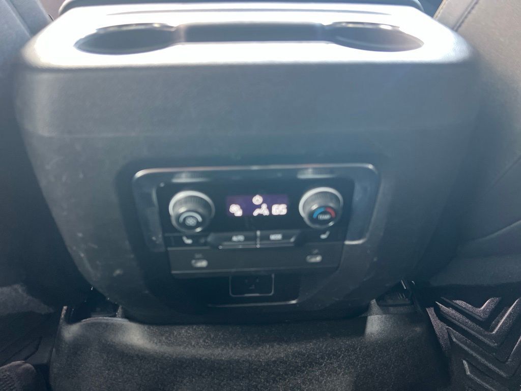 2023 Chevrolet Suburban Premier Milwaukie OR