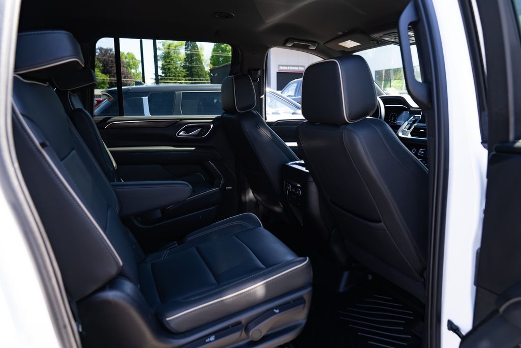 2023 Chevrolet Suburban Premier Milwaukie OR