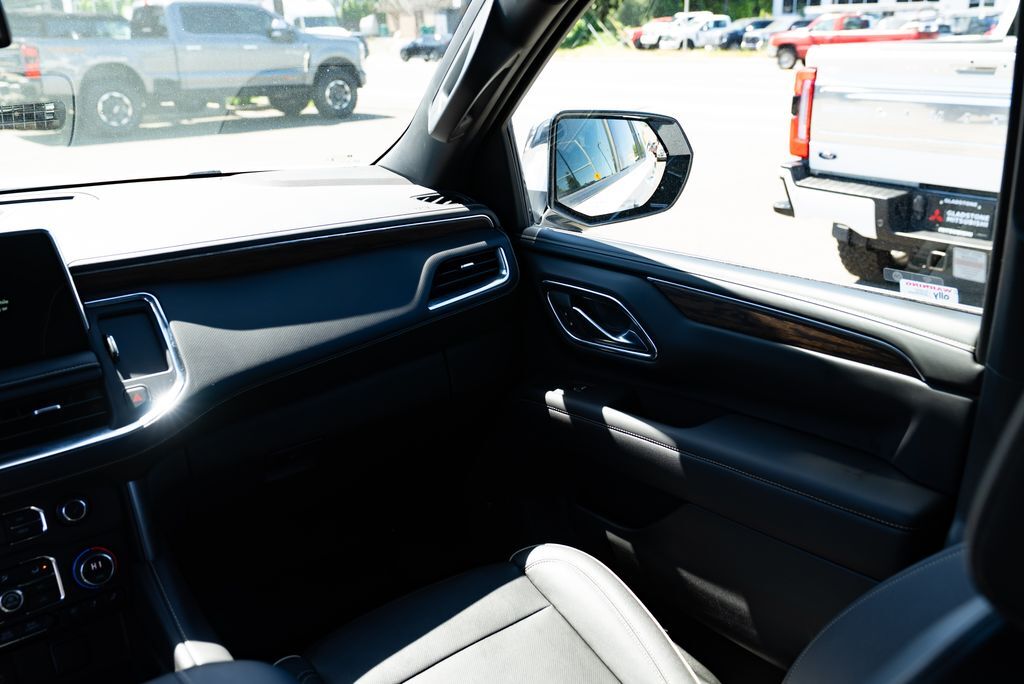 2023 Chevrolet Suburban Premier Milwaukie OR