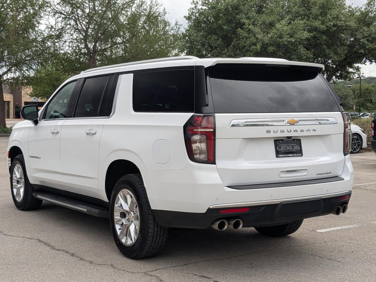 2023 Chevrolet Suburban Premier