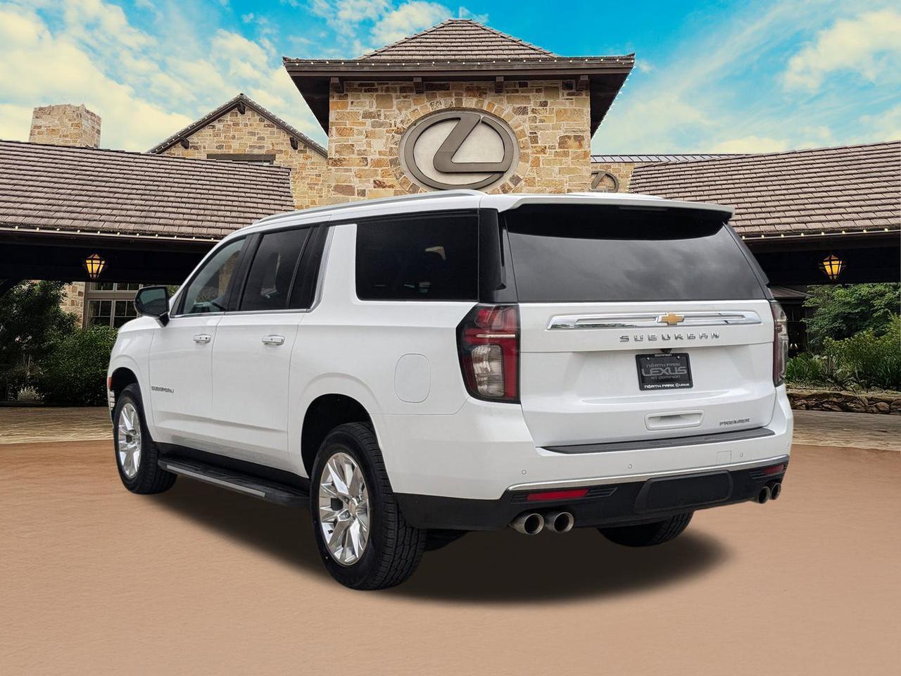 2023 Chevrolet Suburban Premier