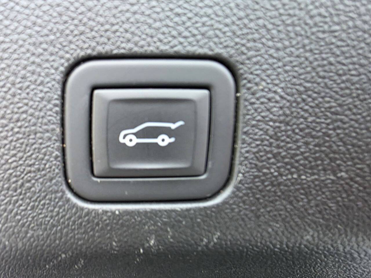 2023 Chevrolet Suburban RST 4x4 4dr SUV Eldridge IA