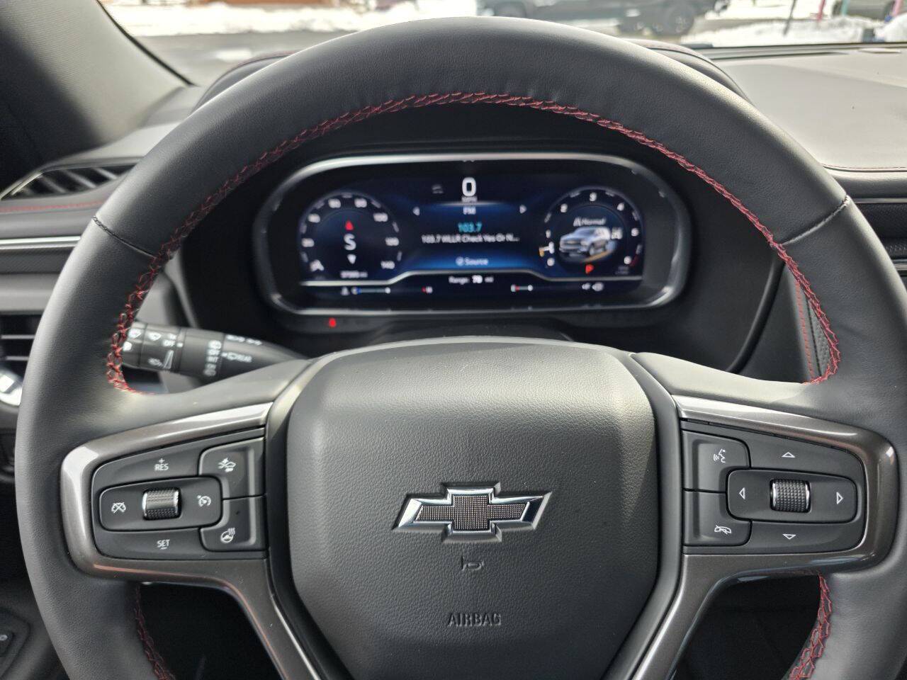 2023 Chevrolet Suburban RST 4x4 4dr SUV Eldridge IA