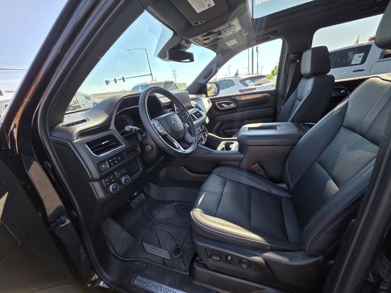 2023 Chevrolet Suburban RST 4x4 4dr SUV Eldridge IA