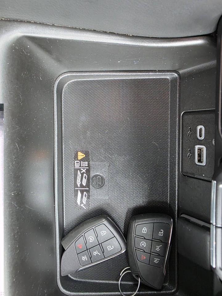 2023 Chevrolet Suburban RST 4x4 4dr SUV Eldridge IA