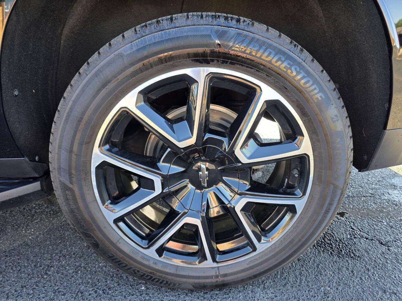 2023 Chevrolet Suburban RST 4x4 4dr SUV Eldridge IA