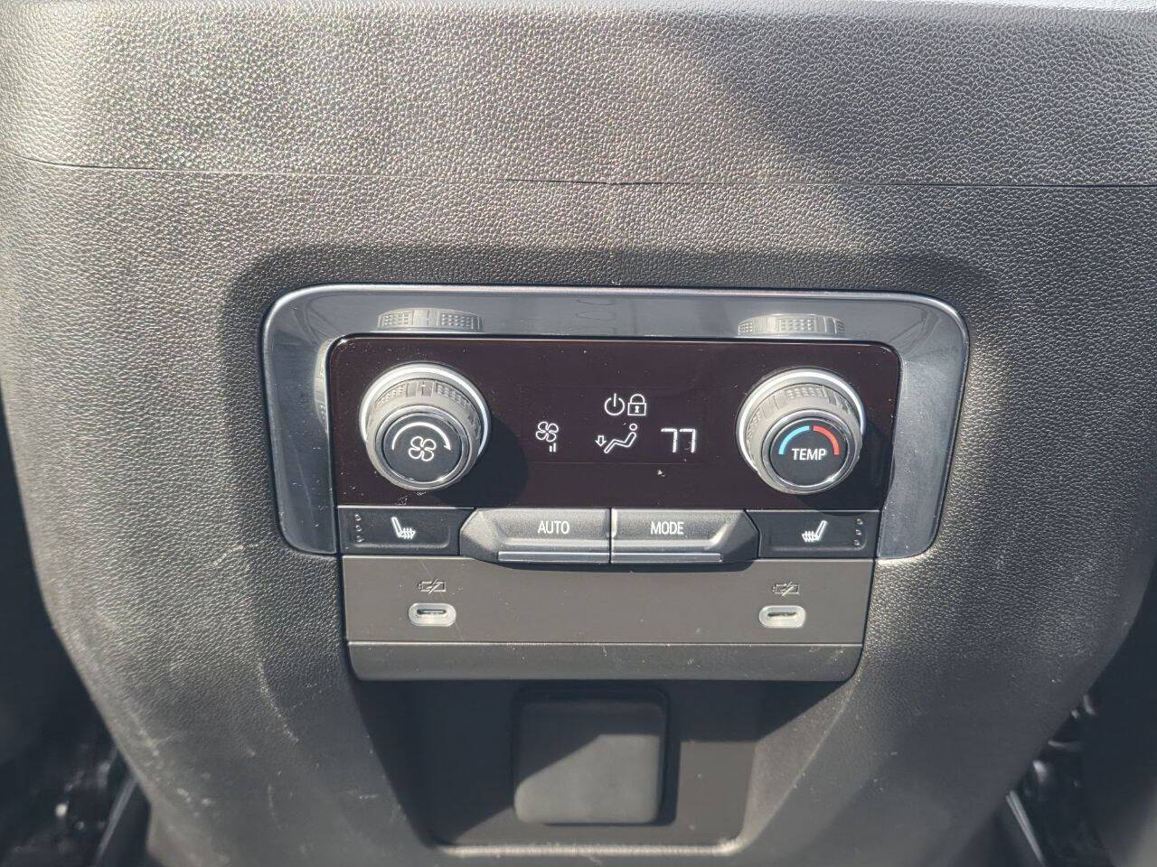 2023 Chevrolet Suburban RST 4x4 4dr SUV Eldridge IA