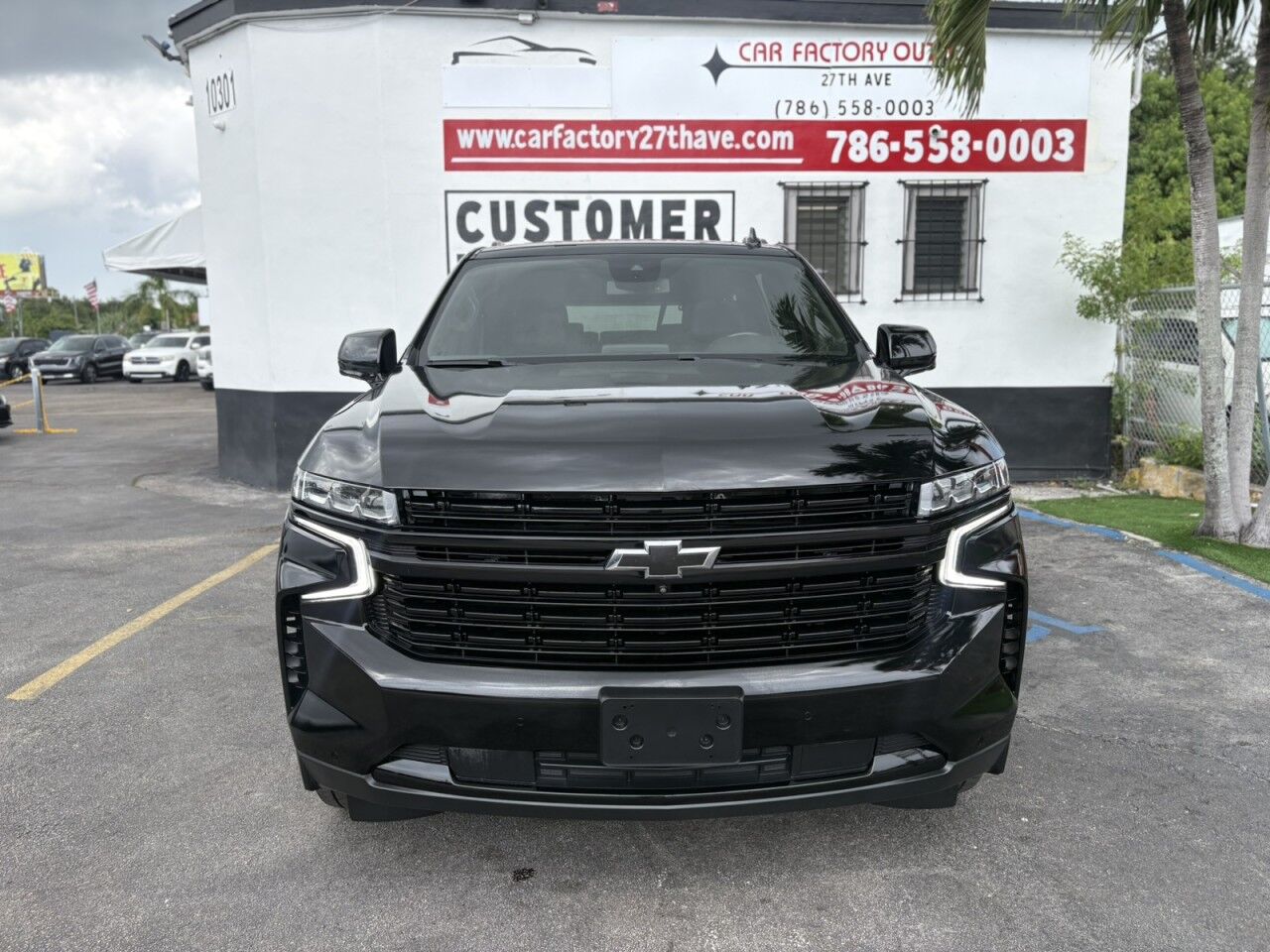 2023 Chevrolet Suburban RST