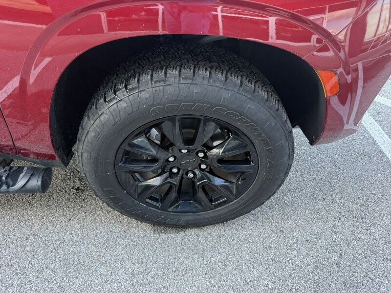 2023 Chevrolet Suburban Z71 4x4 Sunroof Collinsville OK