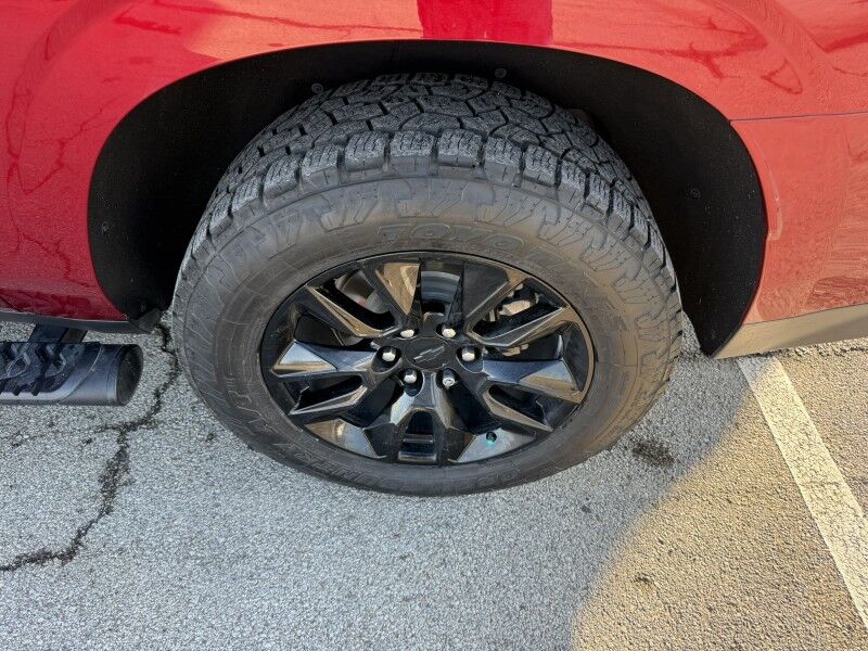 2023 Chevrolet Suburban Z71 4x4 Sunroof Collinsville OK