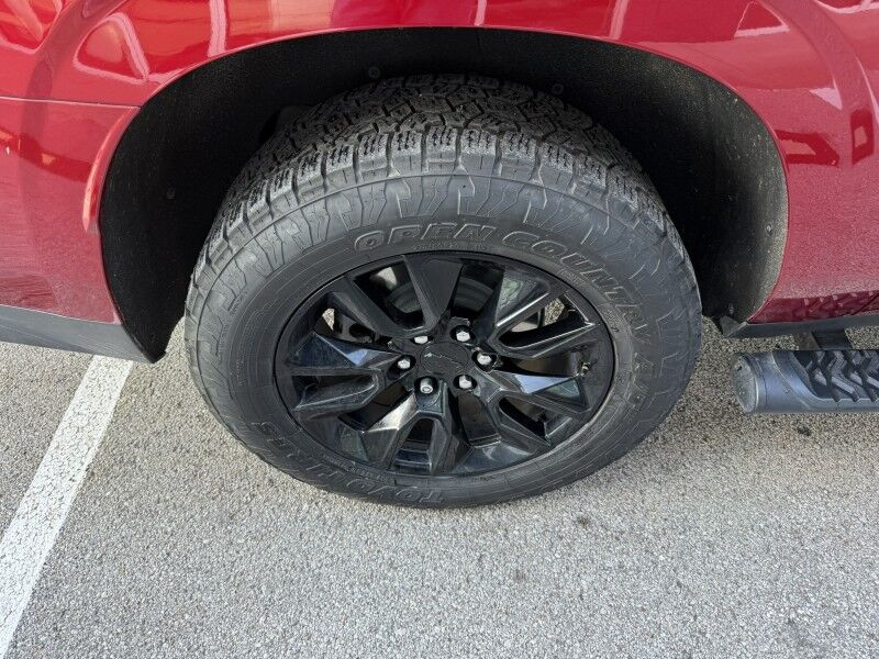 2023 Chevrolet Suburban Z71 4x4 Sunroof Collinsville OK