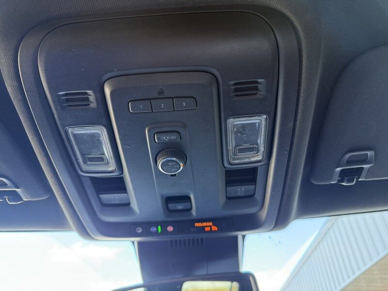 2023 Chevrolet Suburban Z71 4x4 Sunroof Collinsville OK