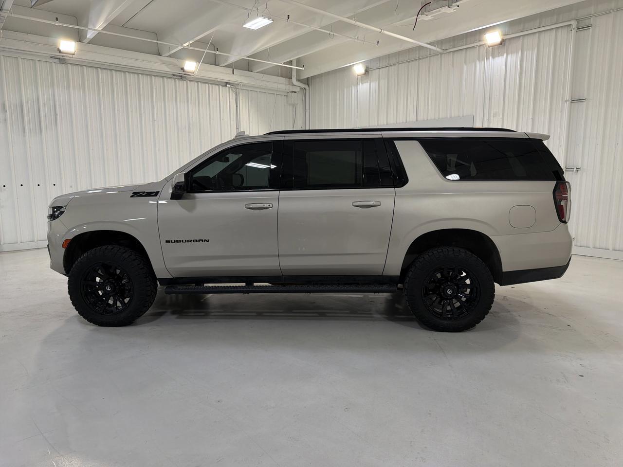 2023 Chevrolet Suburban Z71