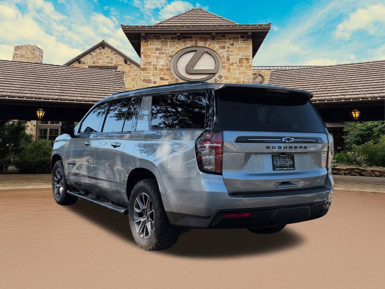 2023 Chevrolet Suburban Z71