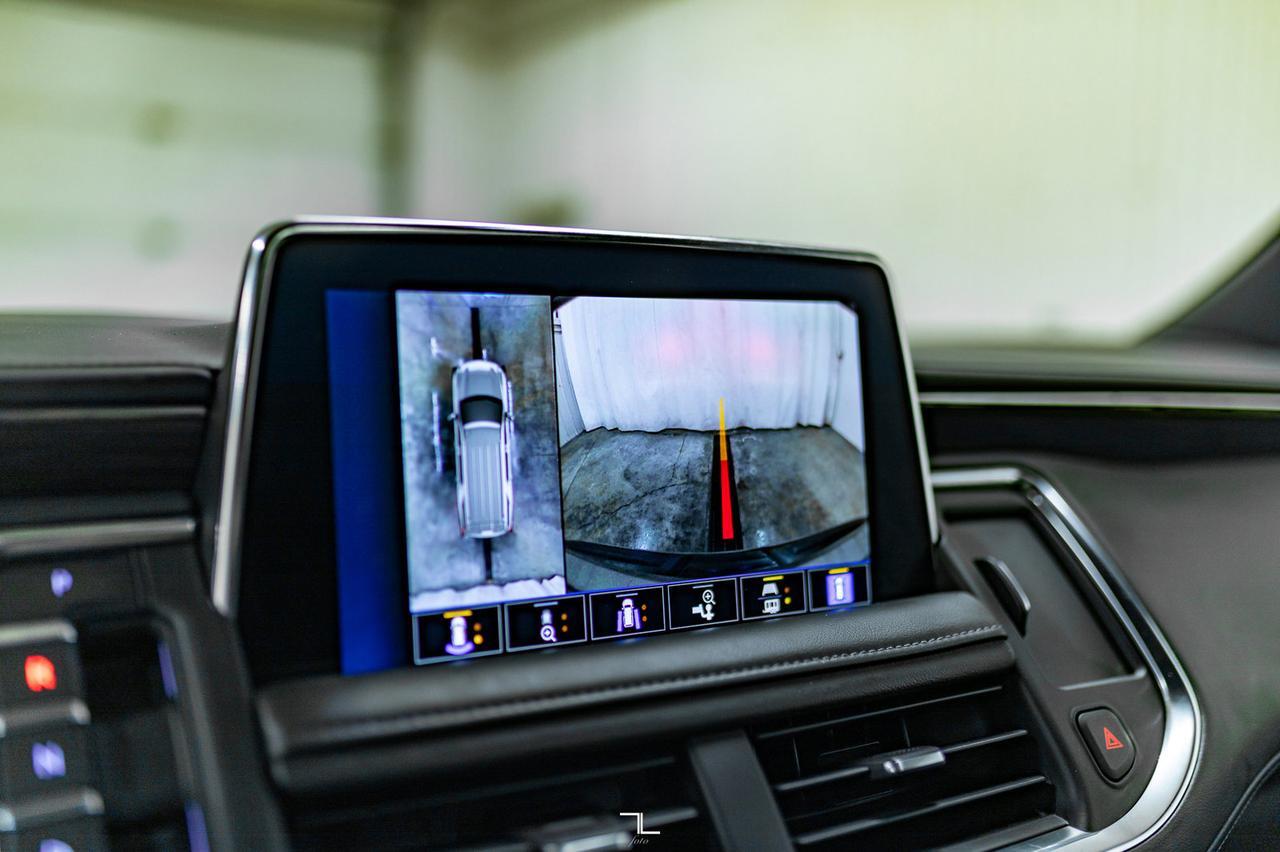 2023 Chevrolet Tahoe AWD Z71 Leather Roof Nav BCam Red Deer AB