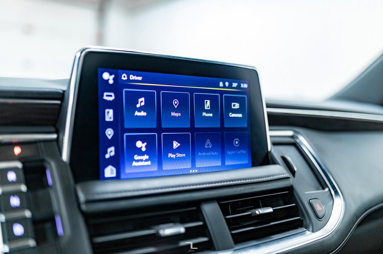 2023 Chevrolet Tahoe AWD Z71 Leather Roof Nav BCam Red Deer AB