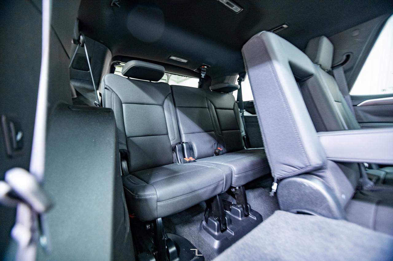 2023 Chevrolet Tahoe AWD Z71 Leather Roof Nav BCam Red Deer AB