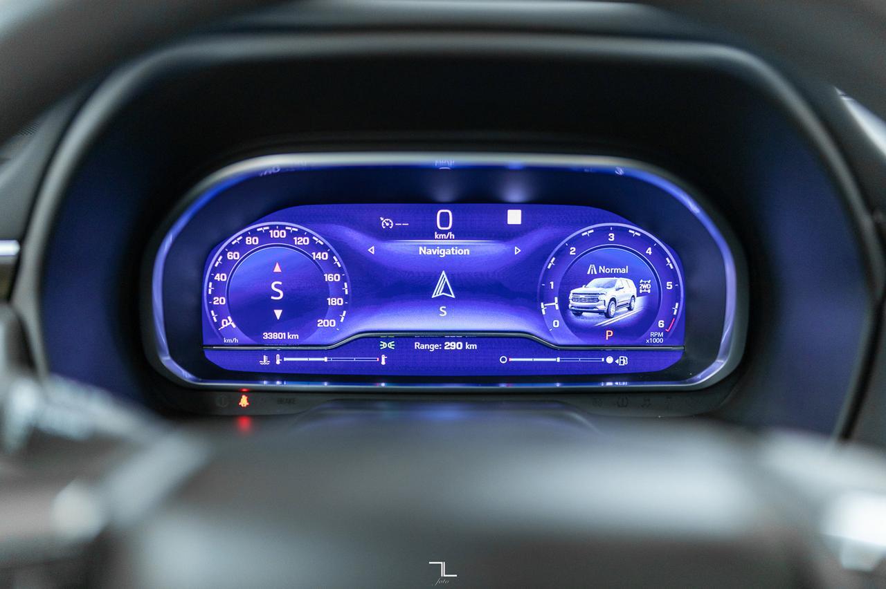 2023 Chevrolet Tahoe AWD Z71 Leather Roof Nav BCam Red Deer AB