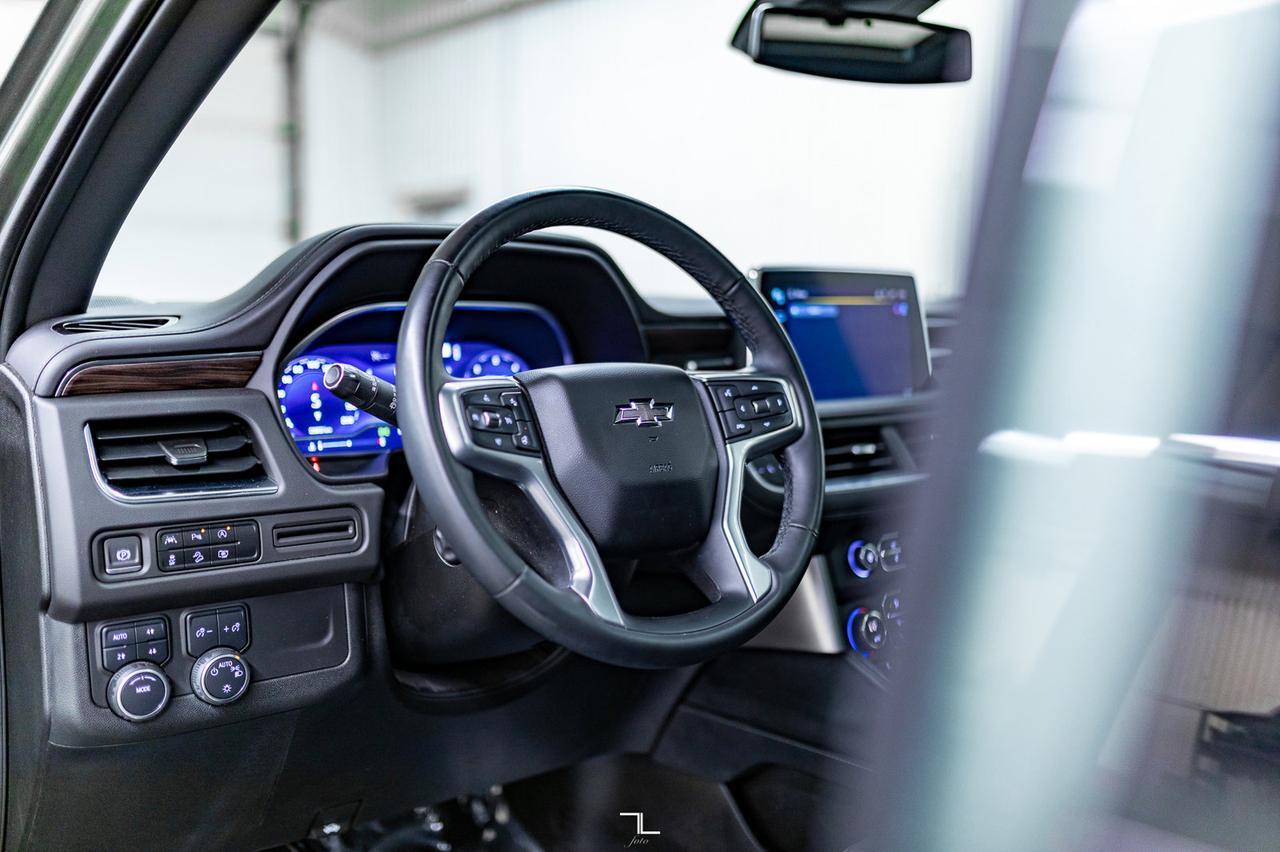 2023 Chevrolet Tahoe AWD Z71 Leather Roof Nav BCam Red Deer AB