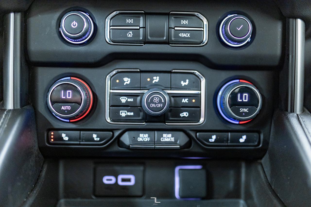 2023 Chevrolet Tahoe AWD Z71 Leather Roof Nav BCam Red Deer AB