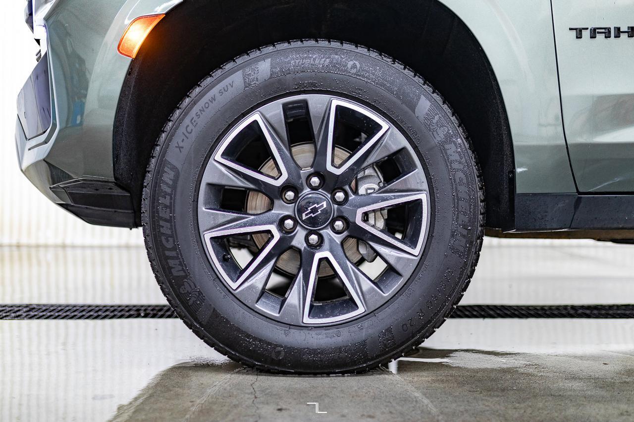 2023 Chevrolet Tahoe AWD Z71 Leather Roof Nav BCam Red Deer AB